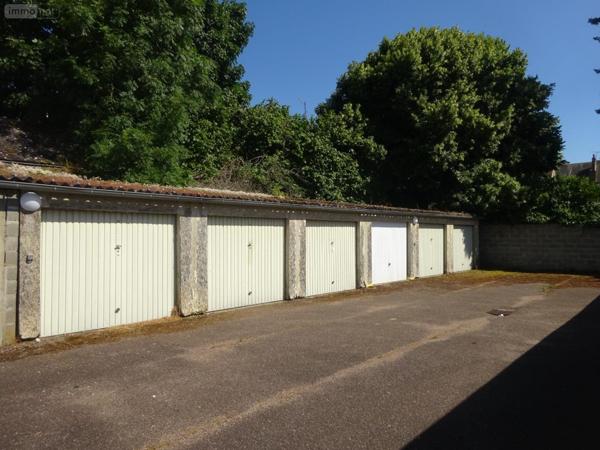 Garage fermé à vendre à Nogent-le-Rotrou dans l'Eure-et-Loir (28400), ref : NOG 996