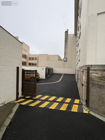 Garage - Parking à vendre à Laon dans l'Aisne (02000), ref : 02002-350