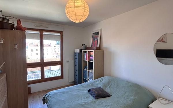 Appartement à vendre    3 pièces • 60 m2 Pantin