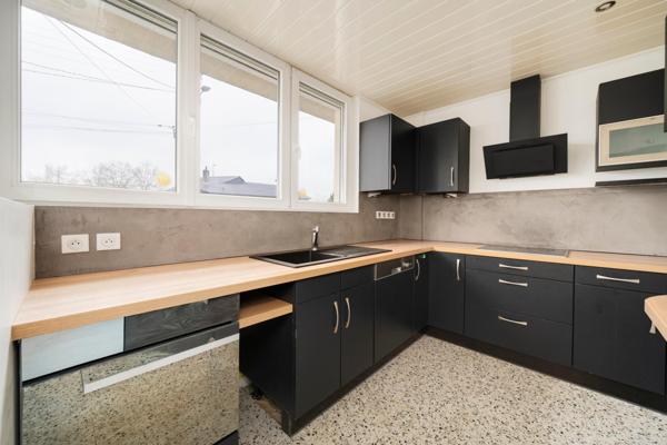 Jolie maison de 130 m² sur sous-sol, 3 chambres avec bureau et garage