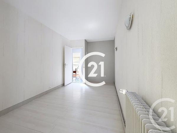Maison à vendre  4 pièces - 93 m 2   COGNAC  - 16