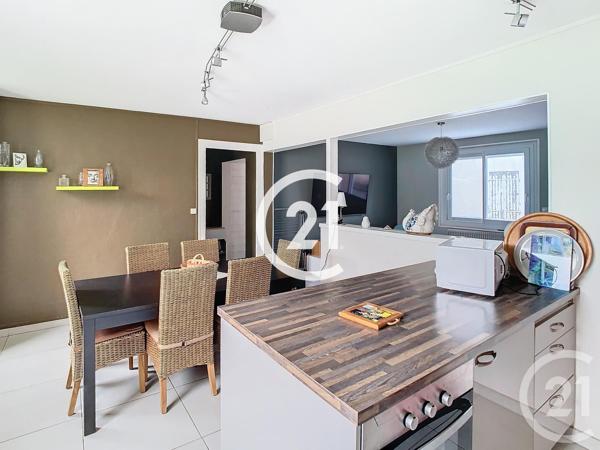 Maison à vendre  4 pièces - 93 m 2   COGNAC  - 16