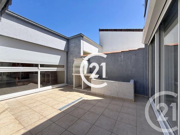 Maison à vendre  4 pièces - 93 m 2   COGNAC  - 16
