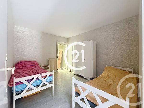 Maison à vendre  4 pièces - 93 m 2   COGNAC  - 16