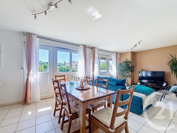 Appartement T5 à vendre  4 pièces - 90 m2 FEYZIN - 69