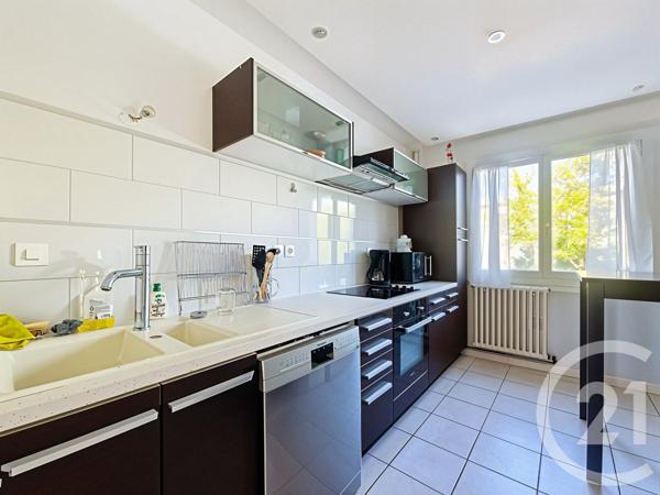 Appartement T5 à vendre  4 pièces - 90 m2 FEYZIN - 69