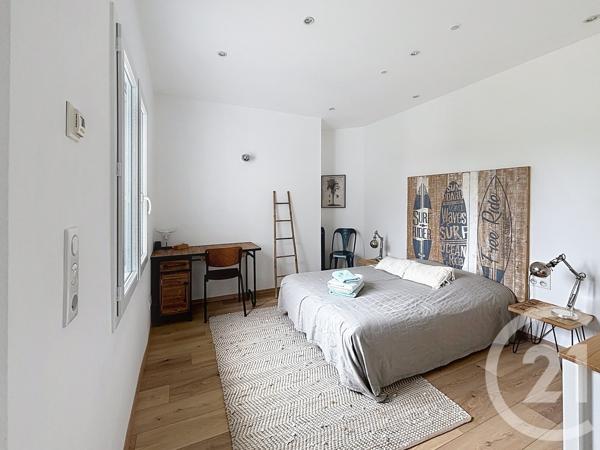 Maison à vendre  8 pièces - 233,61 m 2   MONTPON MENESTEROL  - 24