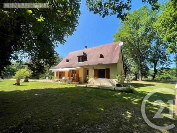 Maison à vendre  8 pièces - 233,61 m 2   MONTPON MENESTEROL  - 24