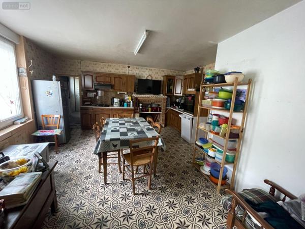 Maison à vendre à Pré-en-Pail-Saint-Samson en Mayenne (53140), ref : 560