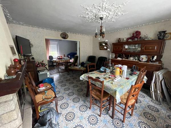 Maison à vendre à Pré-en-Pail-Saint-Samson en Mayenne (53140), ref : 560