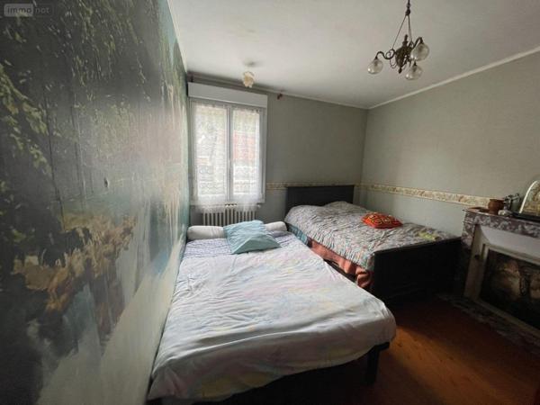 Maison à vendre à Pré-en-Pail-Saint-Samson en Mayenne (53140), ref : 560