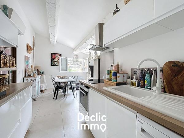 Vente appartement Chateauneuf grasse, 52m² 3 pièces 279 000€ avec piscine