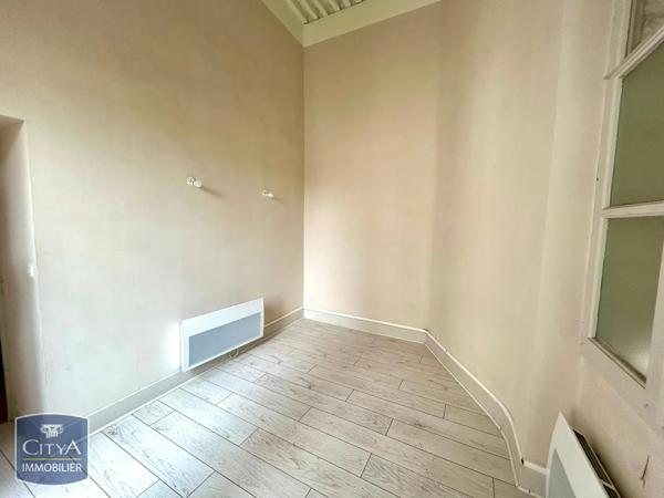 Appartement à louer 4 pièces 107.3m² Castres (81100)