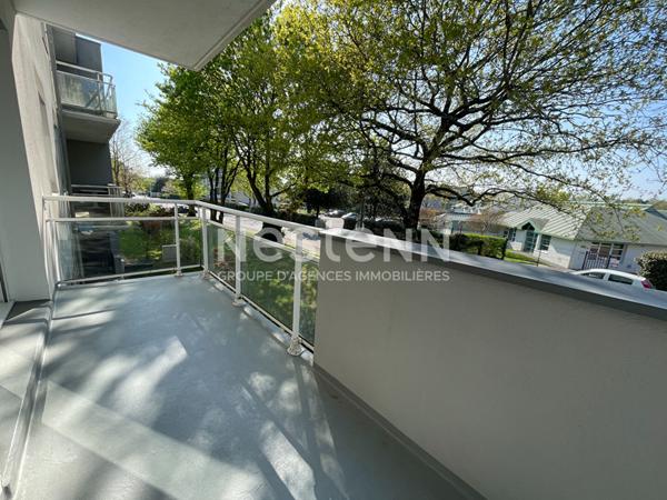 Appartement à vendre à Vannes 2 pièces 45 m² balcon parking cave expo Ouest