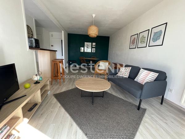 Appartement à vendre à Vannes 2 pièces 45 m² balcon parking cave expo Ouest