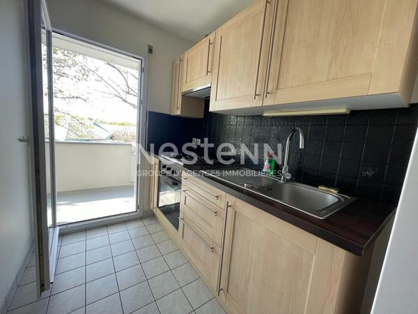 Appartement à vendre à Vannes 2 pièces 45 m² balcon parking cave expo Ouest