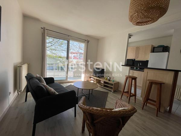 Appartement à vendre à Vannes 2 pièces 45 m² balcon parking cave expo Ouest