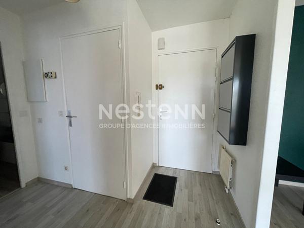 Appartement à vendre à Vannes 2 pièces 45 m² balcon parking cave expo Ouest