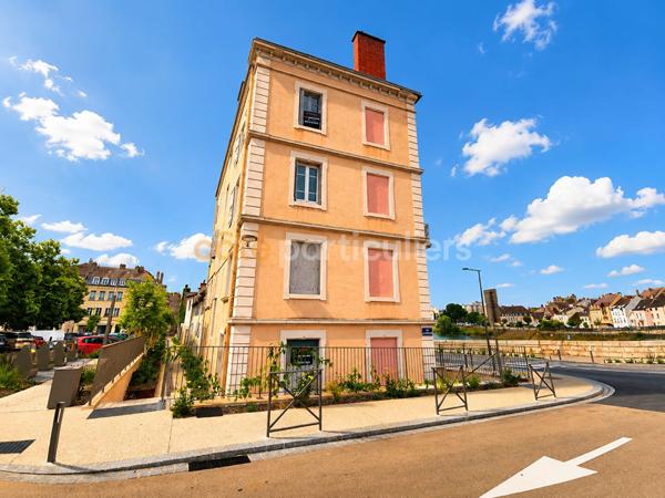 Vente
                Appartement33,76 m² - 1 Pièce -
                    CHALON SUR SAONE (71100)