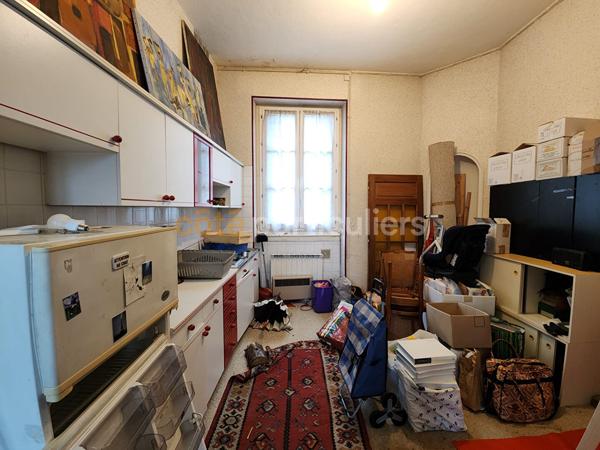 Vente
                Appartement33,76 m² - 1 Pièce -
                    CHALON SUR SAONE (71100)
