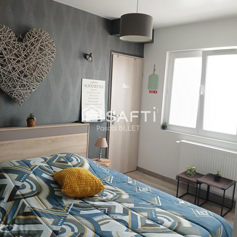 Proche de nos belles plages 3mn  et bien situe dans un cadre agréable.