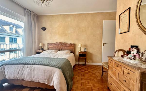 Appartement à vendre    4 pièces • 124 m2 Vannes