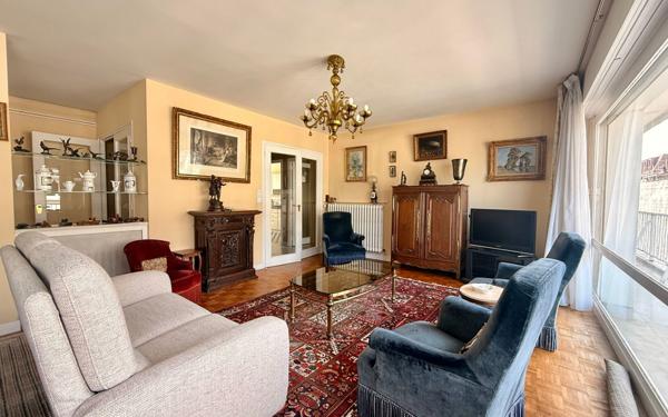 Appartement à vendre    4 pièces • 124 m2 Vannes