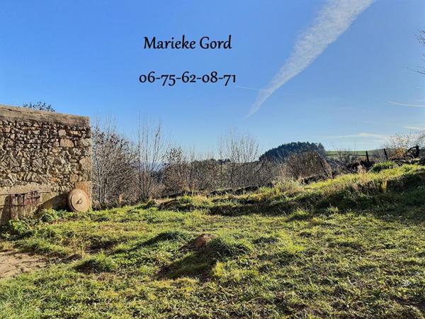 BOISSET 43500 Belle ferme à rénover de 124 m² habitable avec grange et écurie terrain 1400m²