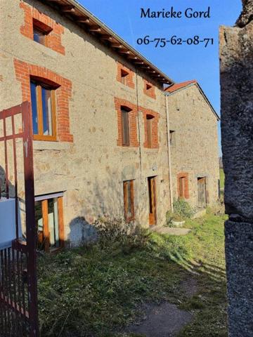 BOISSET 43500 Belle ferme à rénover de 124 m² habitable avec grange et écurie terrain 1400m²
