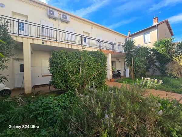 Studio de 36m²  environ + Terrasse & jardin privatif + 1 Cave