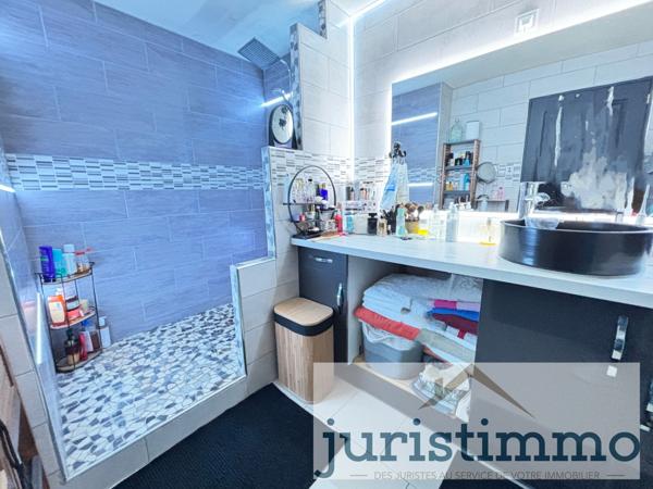 Lapalud (84840) Maison de 168m² habitables sur une parcelle de 487m² à Lapalud