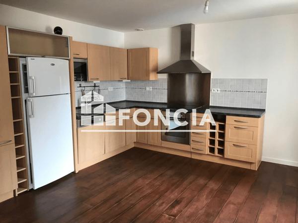 Location Appartement 3 pièces 62.16 m² - 103 AVENUE DE GENEVE Divonne-les-bains 01220
