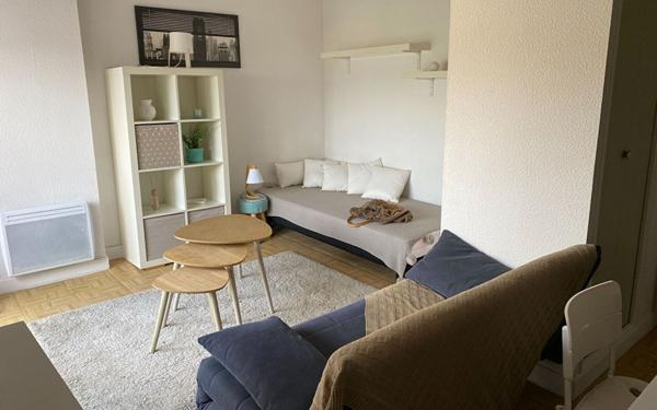 Appartement à louer    1 pièce • 28 m2 Castres