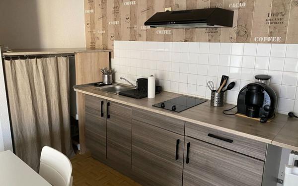 Appartement à louer    1 pièce • 28 m2 Castres