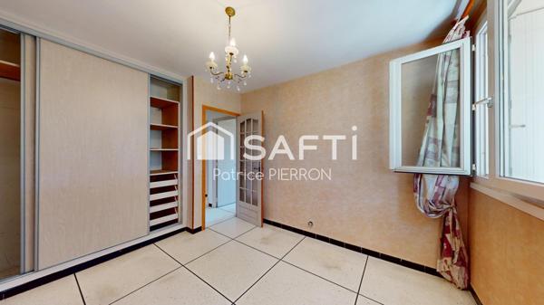 Appartement T5 traversant – Proche tram