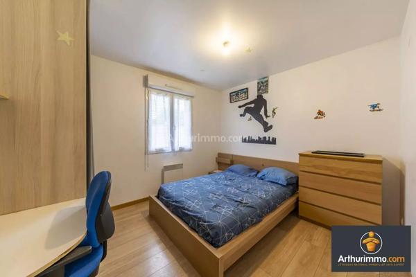 Vente Maison 5 pièces 108 m2 à Saint-Fargeau-Ponthierry