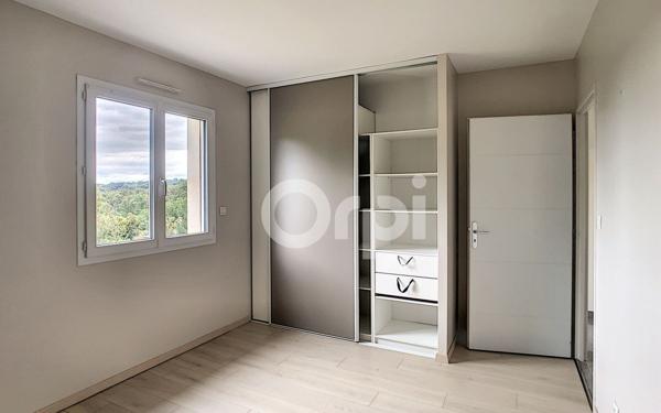 Maison à louer    4 pièces • 109,68 m2 Ussac