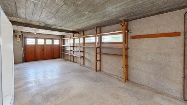 Maison 5 chambres avec sous-sol complet - Emplacement recherché entre le CHU et les facultés