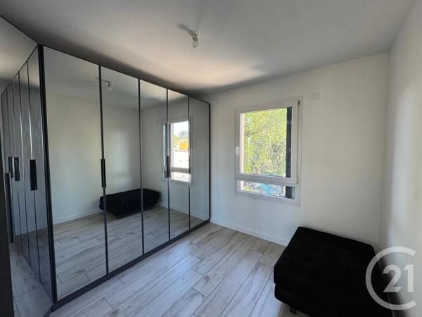 Maison à vendre  4 pièces - 88,86 m 2   GRIGNY  - 69