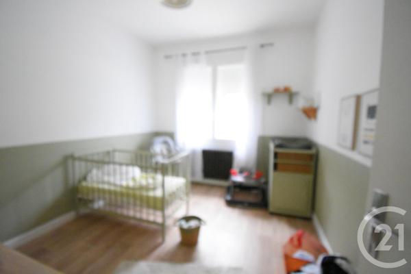 Immeuble à vendre  392 m2 ABREST - 03