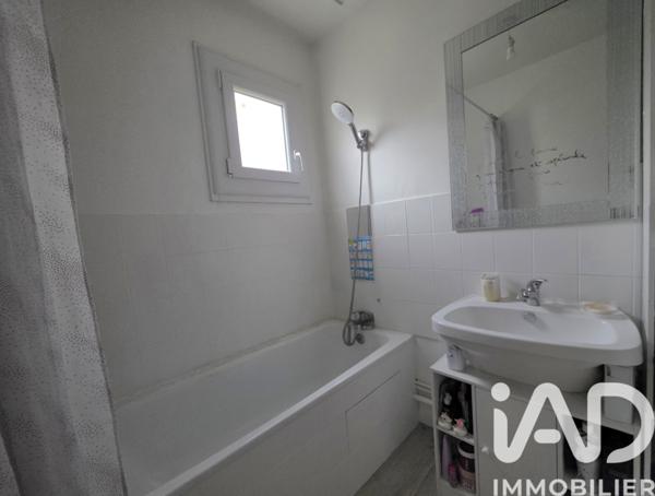 Maison à vendre 5 pièces 90 m² Saint-Priest-en-Jarez