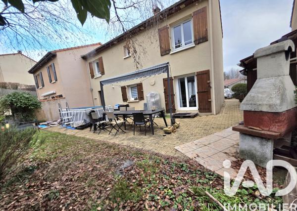 Maison à vendre 5 pièces 90 m² Saint-Priest-en-Jarez