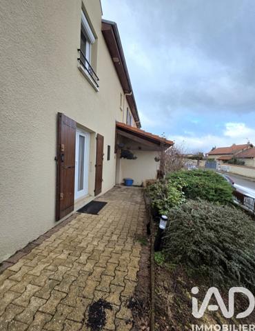 Maison à vendre 5 pièces 90 m² Saint-Priest-en-Jarez