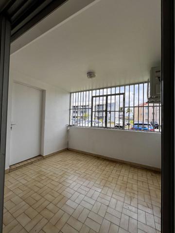 Location appartement Rivière-Salée - 4 pièce(s) - 80 m² - 1 250 €/mois