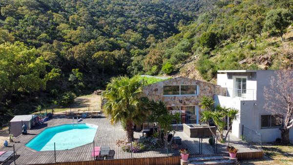 maison à vendre  6 pièces - 554 m2 LE LAVANDOU - 83