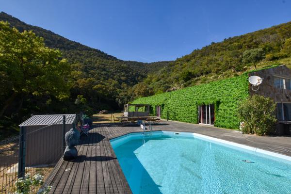 maison à vendre  6 pièces - 554 m2 LE LAVANDOU - 83