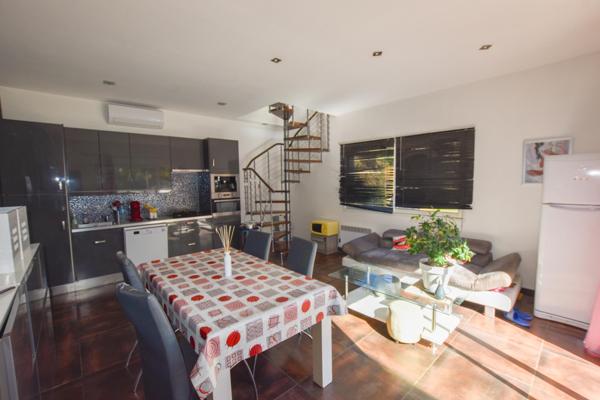 maison à vendre  6 pièces - 554 m2 LE LAVANDOU - 83