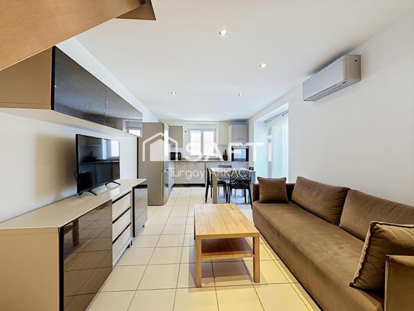 Duplex "esprit maison" avec terrasse et 3 chambres