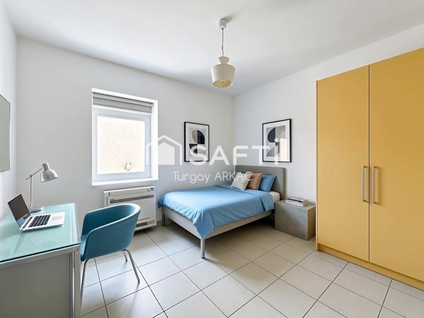 Duplex "esprit maison" avec terrasse et 3 chambres
