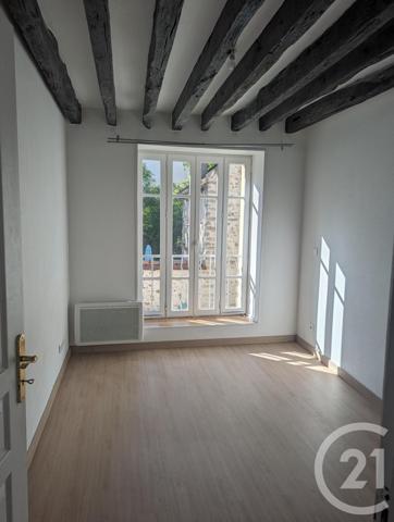 Immeuble à vendre  143,50 m2 ST FARGEAU PONTHIERRY - 77